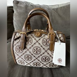 TORY BURCH T Monogram Jacquard Barrel Bag HAZELNUT NEW AUTHENTIC Large Size